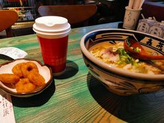-鑫花溪牛肉米粉(东环大润发店)