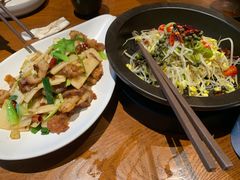 云南腊肉炒香笋-云海肴云南菜(花园城店)