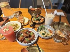 -SHAN山(前滩太古里店)