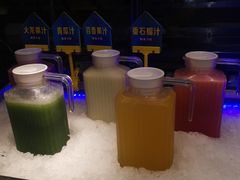 -蒙肥羊·酸汤潮牛·鲜牛肉火锅烤肉自助(岗顶店)