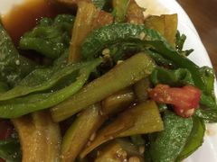 -萨宁音登锡伯风味餐厅(一楼店)