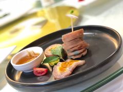 -HOMES上海本帮菜(襄阳公园店)