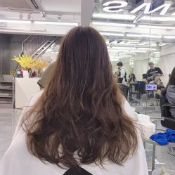 -COMO SALON 烫染可茉发型