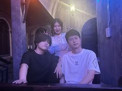 -暴风岛沉浸式体验馆(百联世纪店)