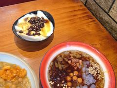 -爆炸头阿姨小四川正宗川味小吃(无任何分店)