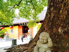 -龙华寺