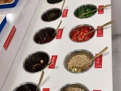 -小乌猪·金华筒骨煲(永盛购物广场店)