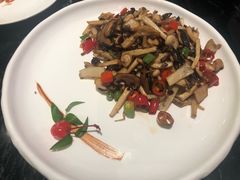 -蝶园·装修中(BFC外滩金融中心店)