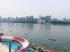 -黄金海岸水上乐园