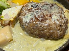 蓝纹奶酪汉堡-BISTROFIORE美伊娜(伊犁南路店)