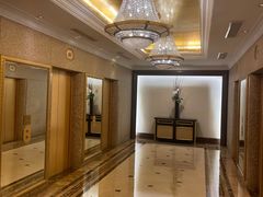 -上海新锦江大酒店