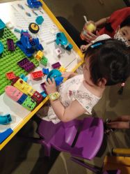 -菠萝树益智玩具体验馆(玖伍文化城店)