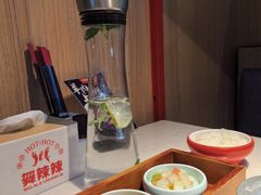 -舞辣辣·川菜·黑豆花水煮鱼(卓悦汇店)