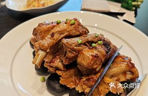 Pan-Fried Golden Drum Pork Ribs