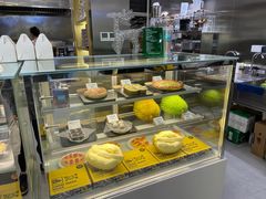 面包甜点陈列柜-猫王榴莲世家(三里屯SOHO商场店)