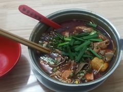 -铁锅哥米线