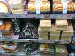 -全家便利店(东直门店)