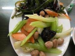 -四平包子铺