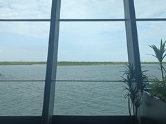-抱抱地球咖啡馆(国家海洋博物馆店)