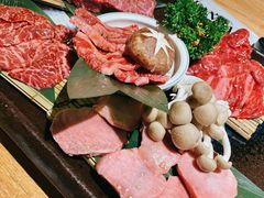 -炼火烤肉店