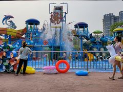 -欢乐水魔方水世界