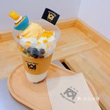 懒蛋蛋君来咯！天河南逛街少不了人手一杯冰