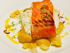 -Mogul Eatery·大亨餐酒馆