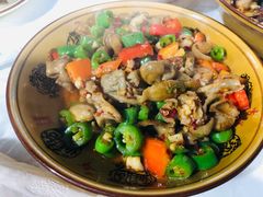 爆炒肥肠-老师傅餐馆(长沙店)