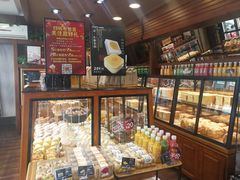面包甜点陈列柜-精点味道(西安路店)