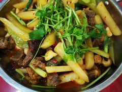 -乡土特色.冷锅鱼.牦牛肉汤锅