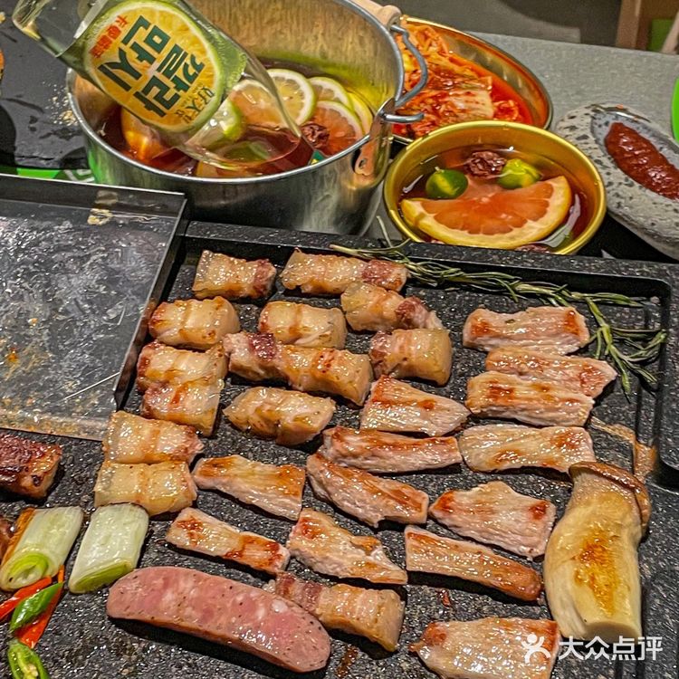 心心念念的贰店烤肉🥩大碗宽酒大口喝[啤酒]