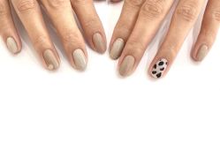 -媄甲诗美甲美睫