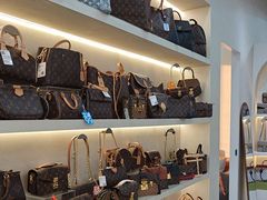 -六六奢品·vintage中古·回收二手奢侈品包包手表首饰(环球港店)