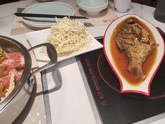 -黄记煌三汁焖锅(新佳丽江汉路店)