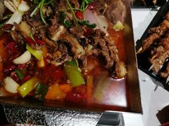 -琥珀老六龙虾(四里河店)