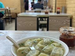 -利达汤圆馄饨(川公路店)