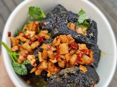 -黑色经典臭豆腐·湖南特产(坡子街特产局店)