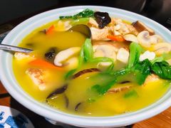 杂菌手工豆腐-涌觅名灶·本地海鲜宁波菜(财富广场店)