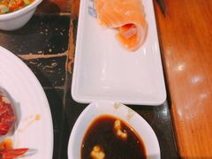 -四海一家自助餐(益田假日广场店)