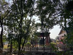 -龙华寺