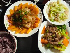 -臻爱住家月嫂育儿嫂(万达店)