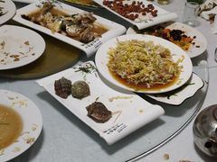 -宾朋海鲜特色美食餐厅·纯手工鲅鱼水饺(兴海路店)