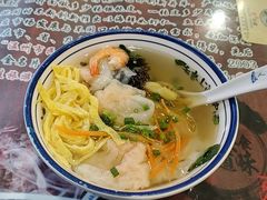 -长人馄饨铺(解放街店)