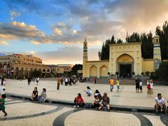 -艾提尕尔清真寺