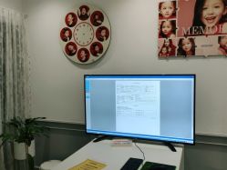 -亲吻宝贝儿童摄影