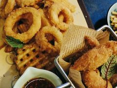 -STARRY CAFE & LOUNGE BAR(高新店)