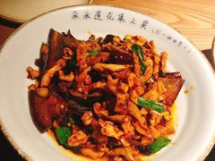 土萝卜干炒土腊肉-吃饭皇帝大(合生汇店)