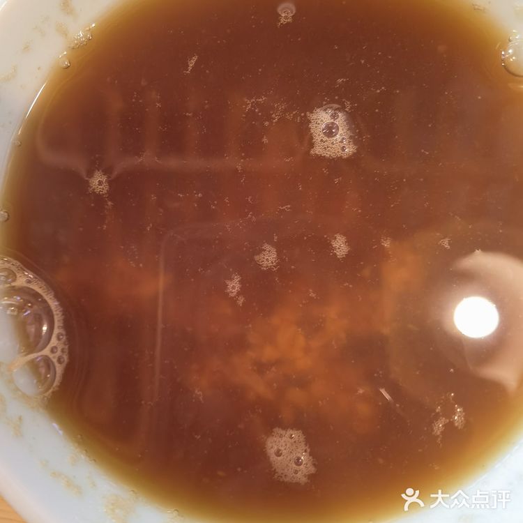 同事第一次来吃这家跷脚牛肉，订了一个双人套餐