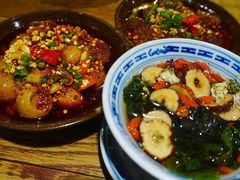 -巴四老城区炭火蛙锅(张江店)