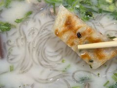 -鸭小妹鸭血粉丝(老门东店)